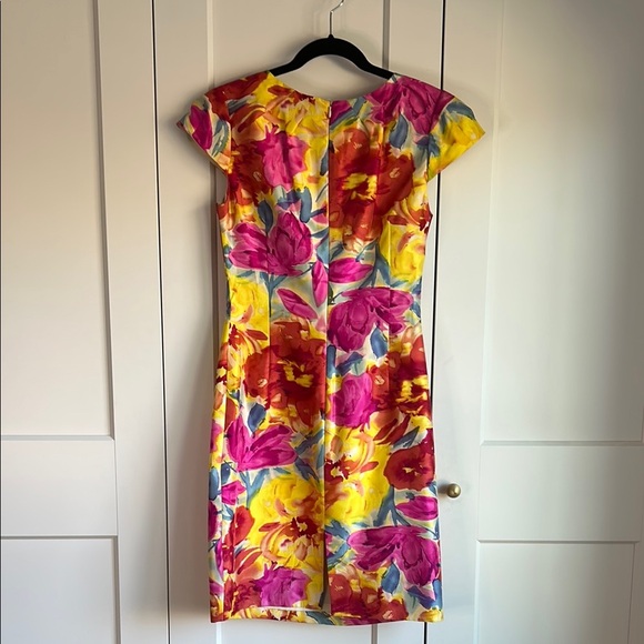Chetta B Watercolor Floral Shift Dress | 8 - Picture 2 of 3